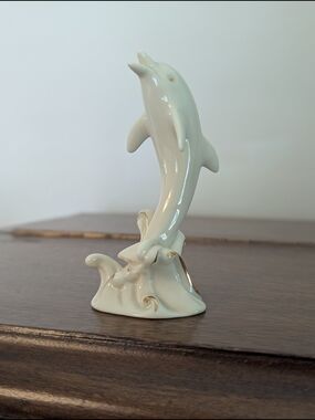 Lenox Fine Ivory Porcelain Leaping Dolphin Ocean Waves 24K Gold Trim Figurine